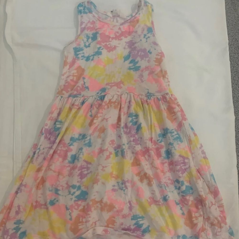 H&M Dress Size 6-7 Knee Length Mulicolor Dress